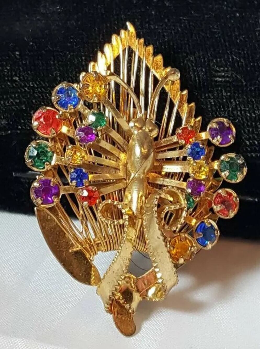 Vintage Rhinestone Butterfly Brooch Pin- Colorful 2.5"-‎ Blue Red Gold ab1-75